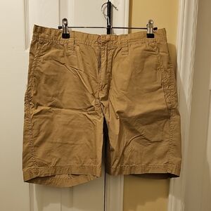Columbia Men's Khaki Flat Front Shorts